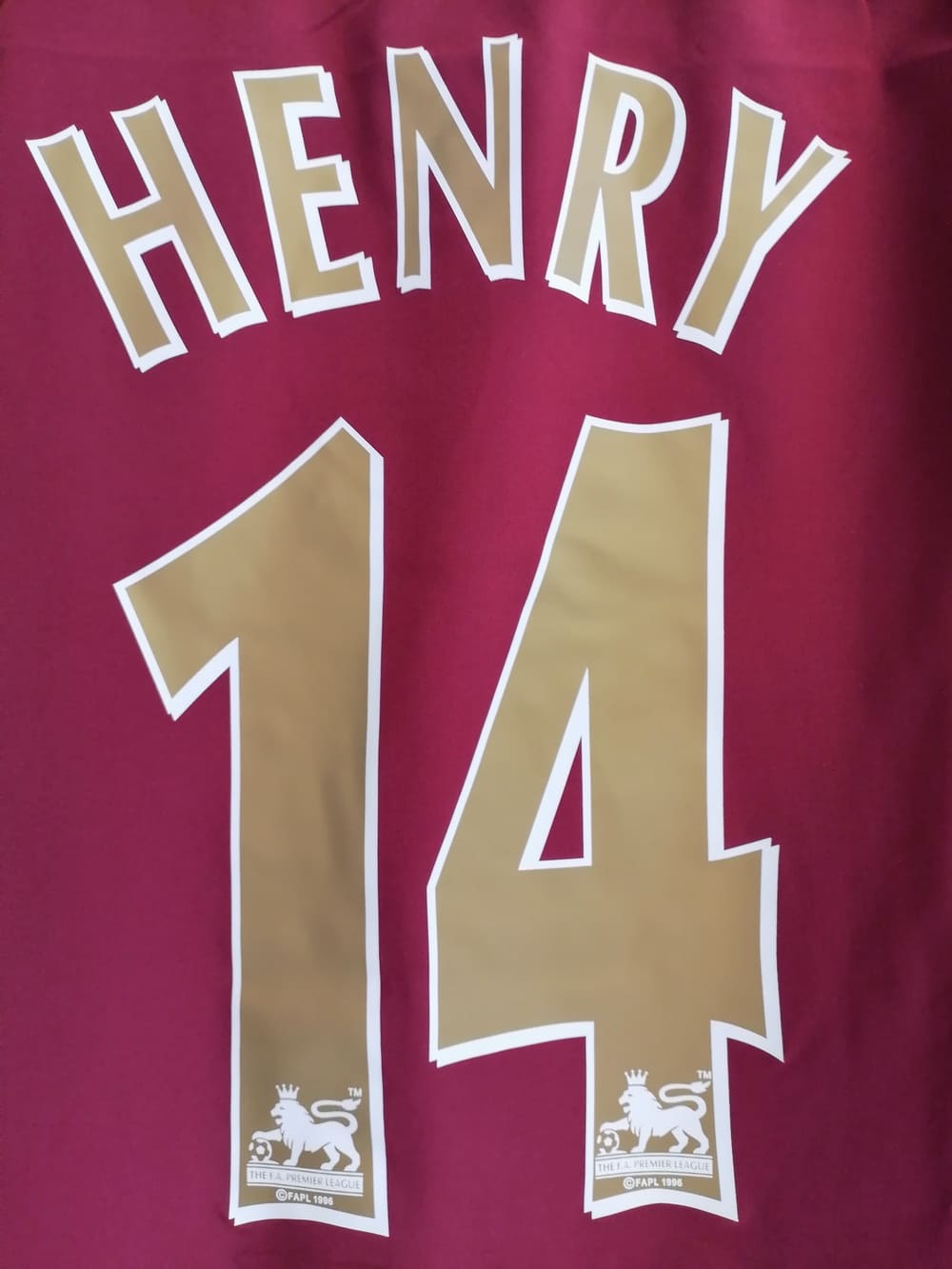 HENRY 14 ретро футболка Арсенал домашняя 2005-2006