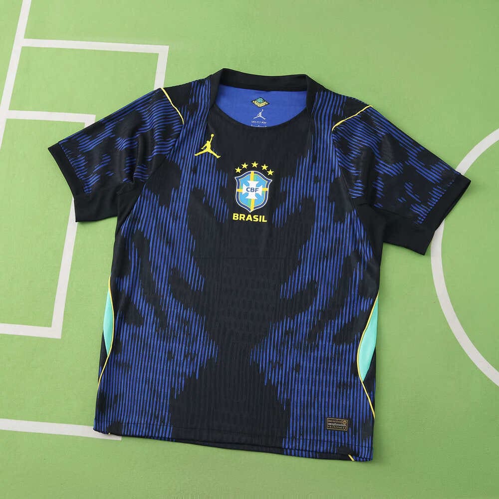 Игровая футболка Бразилия гостевая 2026