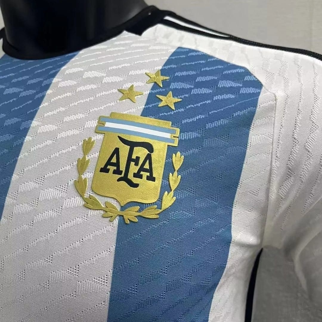 Игровая футболка Аргентина 3 звезды домашняя QATAR 2022